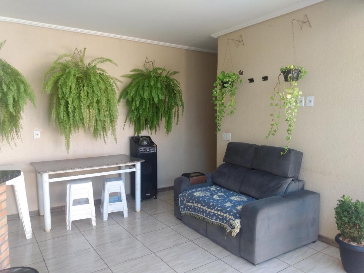 Edicula Com Um Quarto Banheiro E Piscina E Lazer Foz do Iguacu Exterior photo